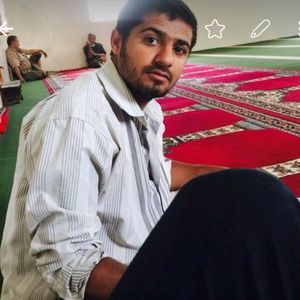 Meet your Posher, Ibrahim